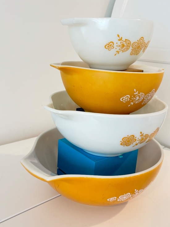 PYREX mixing bowls vintage butterfly gold Cinderella nesting set of 4 floral - Picture 3 of 16